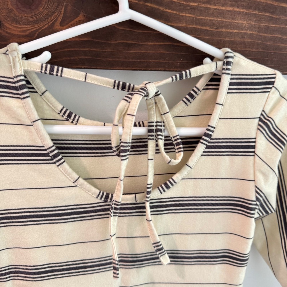 Omi Jo Girls Striped Maxi Dress Cream Black Size 6 Tie Back 3/4 Sleeve - Picture 3 of 4